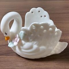 【いくつでも100円】⑩白鳥小物入れの画像