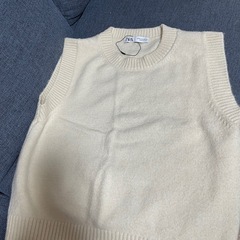【4点セット】ニットベストの画像