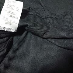 ♠　しまむら 長袖指穴付き　リブカットソー　トップス　黒×青　サイズL　バスト８６～９４　身長１５４～１６２　　レディースの画像