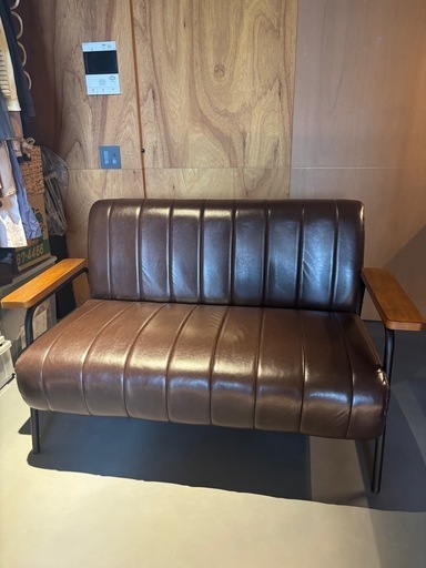 ニトリ　2人がけレザーソファ