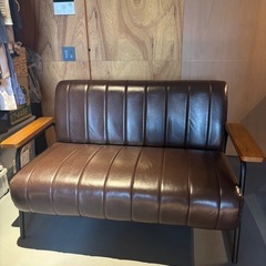 ニトリ　2人がけレザーソファ