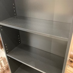 【kj179】IKEA イケア フィンビー　ブックシェルフ 本棚 高さ180cm 書棚 収納 ブラック　組み立て完成品　検)一人暮らし　ファミリー　冷蔵庫　洗濯機　オフィス　事務　テーブル　ラック　収納　家具　ソファ　キッチンの画像