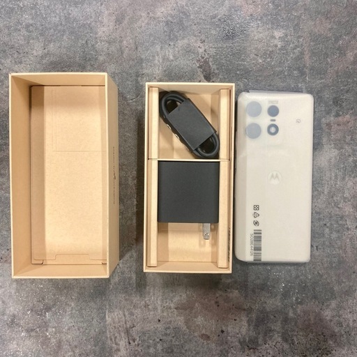 motorola edge 50s PRO SoftBank バニラクリーム 中古】motorola edge 50s pro 256GB バニラクリーム MOSAH3