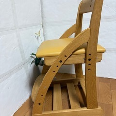 カリモク　karimoku　学習椅子 デスクチェア
　の画像