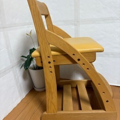 カリモク　karimoku　学習椅子 デスクチェア
　の画像