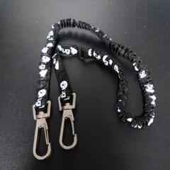 Bungee Manロープ　4個　カラビナ付き　使用可量3㌔㌘　の画像