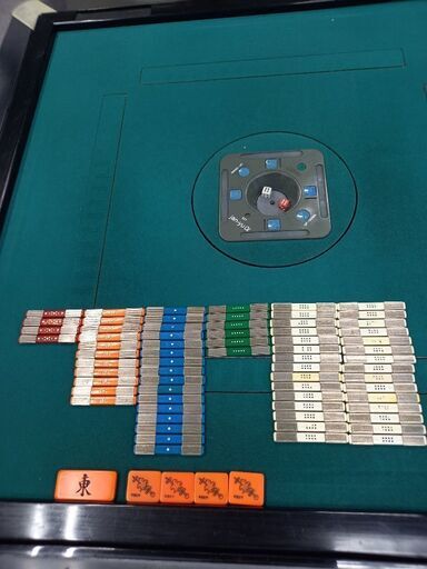 全自動麻雀卓 雀友α 656 wak・wak枠 リーチ音声×4点表示