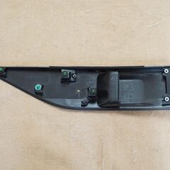 RP　ステップワゴン　リアガーニッシュ　走行2万キロ外し　わくわくゲート　パネルの画像