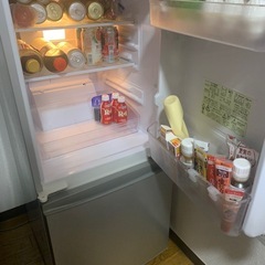 SHARP　137L 冷蔵庫差し上げます     の画像