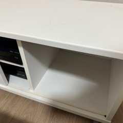 テレビボードの画像