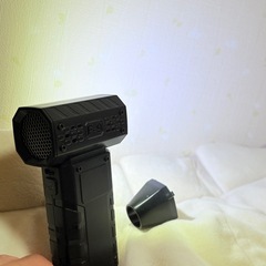 ブロワー 小型 LED 極美品 USB充電の画像