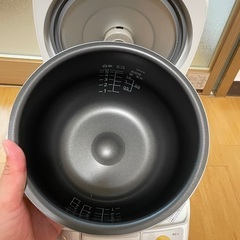 炊飯器 tiger IH JKD-V100の画像