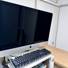 iMac
 27インチ Core i5 / メモリ16GB / SSD1TB / Ventura13.7.6の画像