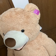 でっかいくまのぬいぐるみの画像
