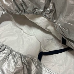 車　ボンネットカバーの画像
