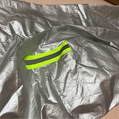 車　ボンネットカバーの画像