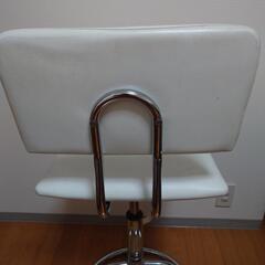 カウンターチェアの画像