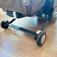 アップリカ　子育てグッズ　コンビラック　スイング　リクライニング　ハイローチェア　多機能　ベビーベッド　ベルト付き　ハリネズミの画像