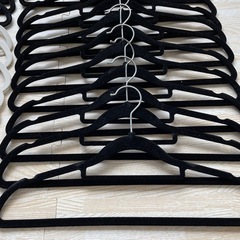 ハンガー 35本セットの画像
