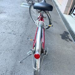 27インチ　シティーサイクル　6段変速　オートライト付 前かご付の画像