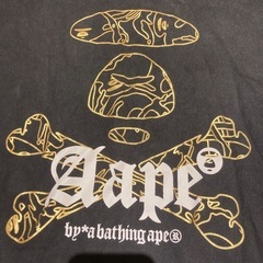 高級🔴bathing Aape🔴シャツmサイズの画像