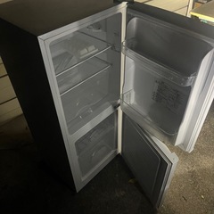 2019冷蔵庫106L の画像