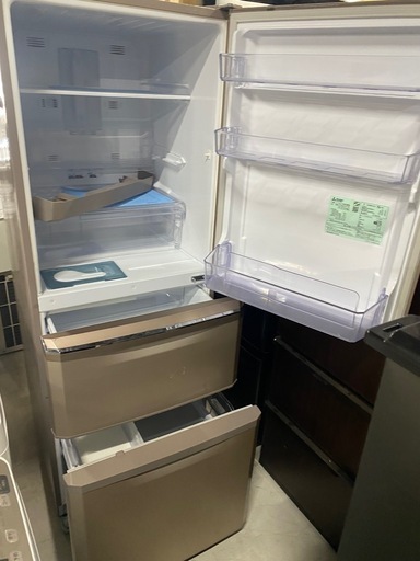 NO B394?福岡市内配送設置無料✨?335L 三菱ノンフロン冷凍冷蔵庫⭐️ ⭐️MR-C34Z-P1⭐️