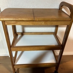キッチンワゴンの画像