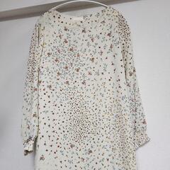 試着のみ　アースミュージックエコロジー　ワンピースの画像