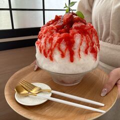 かき氷を試食してください。
