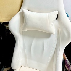 ゲーミングチェアの画像