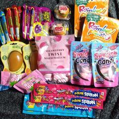 値下げ！お菓子58点セットの画像