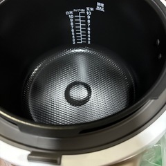電気圧力鍋の画像