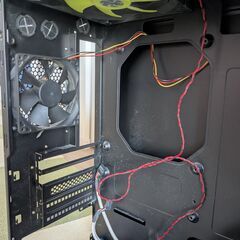IN WIN PCケース + 冷却ファンセットの画像