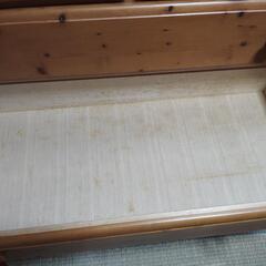 木製チェストの画像