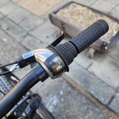 『ＳＡＬＥ　３０％』　ＴＲＥＫ　２４インチ　8変速　黒　配達可能の画像