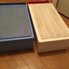 「差し上げます」 収納ケース 衣装ケース 4個の画像