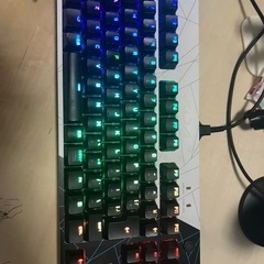 ゲーミングキーボードの画像