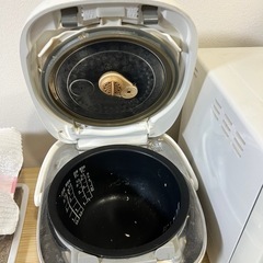 【無料でお譲りします】 TOSHIBA製　炊飯器(真空圧力IH保温釜) RC-10VQC 2011年製 の画像