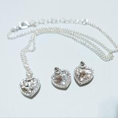 ネックレス＆ピアス　新品の画像