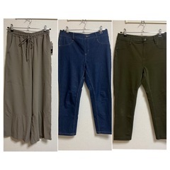 レディース衣類　ボトムの画像