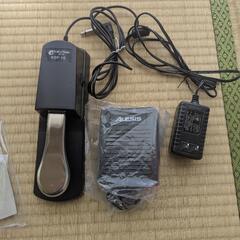 【昨年末購入】電子ピアノ　スタンド・イス・その他付属品あり（ピューロランド入場券2枚付）の画像