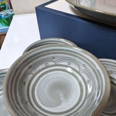 未使用　京都たち吉　青三島 貫入文様　天ぷらセット　大皿１枚　小鉢５個　箸付きの画像