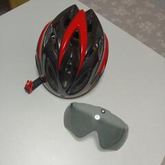 男性ものの自転車のサングラス 取り外し可能な紐の長さも調節できる 頭の部分も後ろのカチカチという部分で大きさが調節できるようになっています1500円にします いかがでしょうか今日はお昼からお仕事なので 午前中 早い時間に 買い取っていただけるから希望です 自宅の近所に名古屋市北区楠木1丁目店 ファミリーマートがあります そこから歩いて4分ぐらいところに我が家があります よろしくお願いいたしますの画像