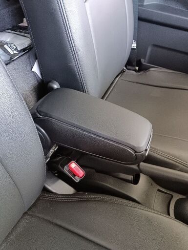 ハイゼットジャンボアームレスト