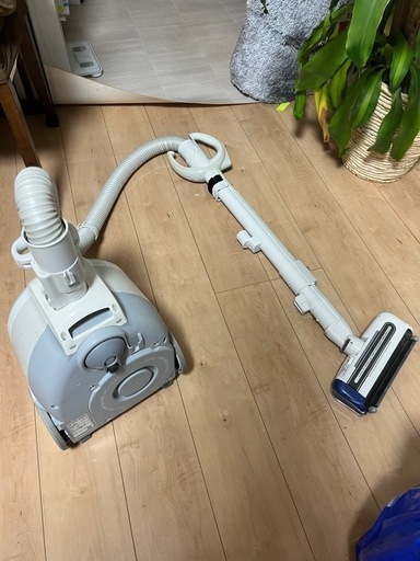 Panasonic MC-SXJ4000-W サイクロン式掃除機 2012年製 Panasonic - Panasonic 電気掃除機 MC-SXJ4000-W【清掃/動作確認