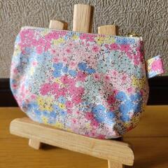 ハンドメイド　ポーチの画像
