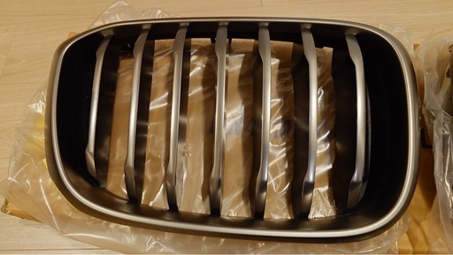 BMW X3(G01)/X4(G02) 純正フロントグリルセリウムグレー (st