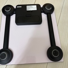 OMRON 体重計HN-300T2-JW  【美品】の画像