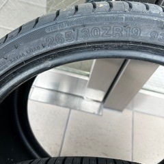 お買得！　新品タイヤ265-30-19  2本の画像